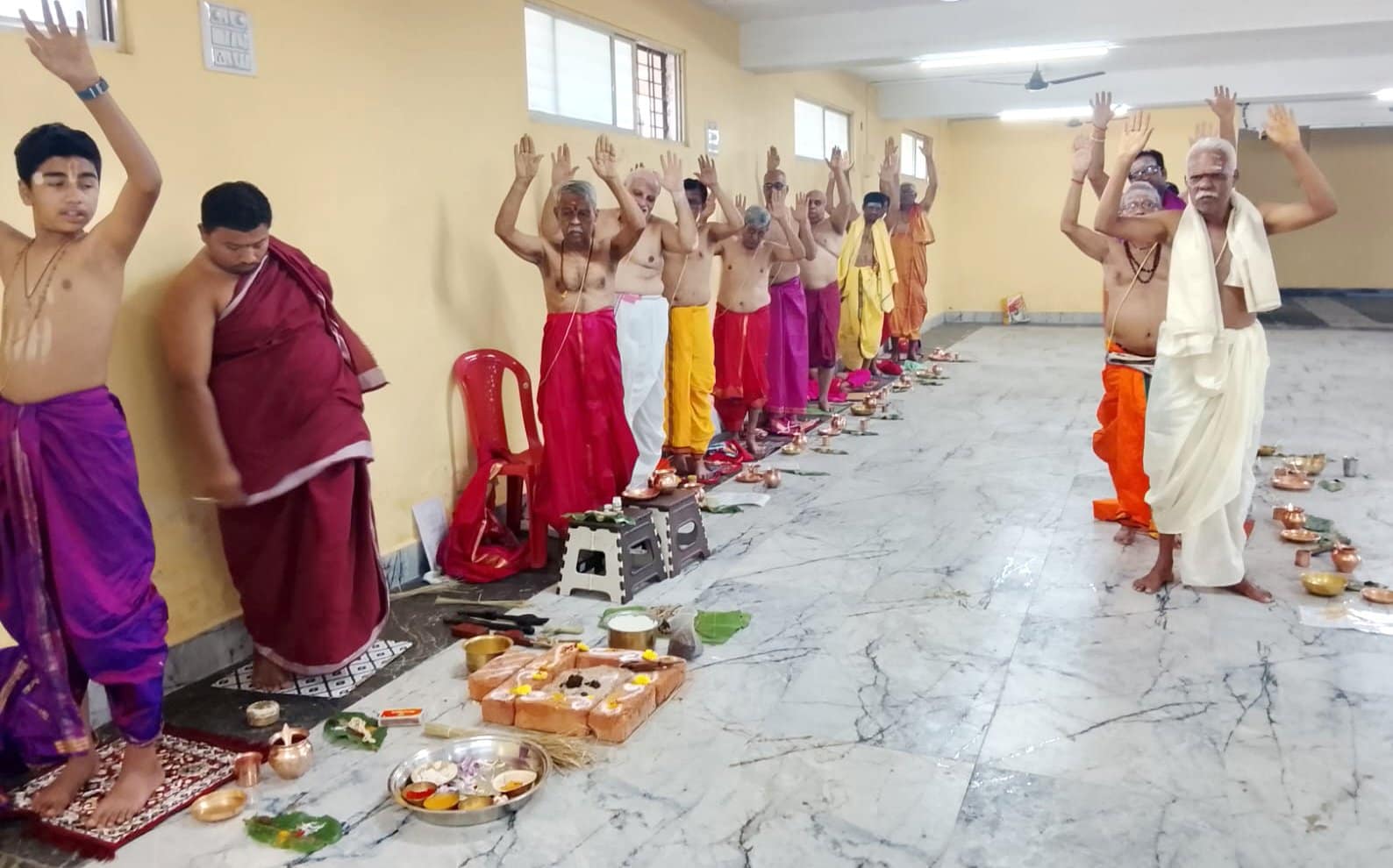 ಋಗ್ವೇದಿಗಳಿಗಾಗಿ ಉತ್ಸರ್ಜನೋಪಾಕರ್ಮ ಹಾಗೂ ನೂತನೋಪಾಕರ್ಮ ಋಗ್ವೇದಿಗಳಿಗಾಗಿ ಉತ್ಸರ್ಜನೋಪಾಕರ್ಮ ಹಾಗೂ ನೂತನೋಪಾಕರ್ಮ