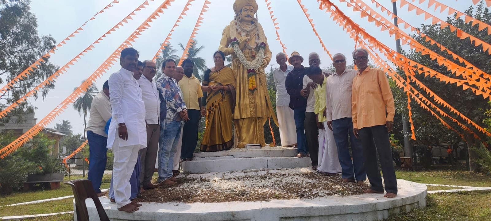 ಆನೆಗುಂದಿಯಲ್ಲಿ ಶ್ರೀಕೃಷ್ಣದೇವರಾಯರ ೫೫೪ನೇ ಜಯಂತಿ ಆಚರಣೆ ಆನೆಗುಂದಿಯಲ್ಲಿ ಶ್ರೀಕೃಷ್ಣದೇವರಾಯರ ೫೫೪ನೇ ಜಯಂತಿ ಆಚರಣೆ