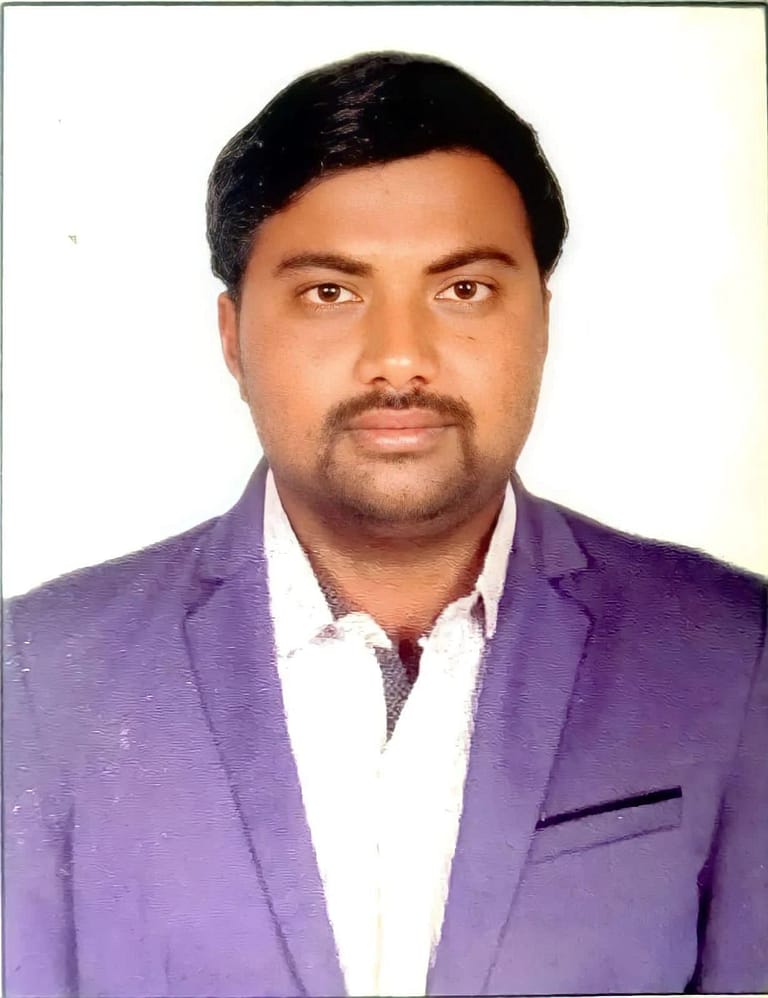 ಕೆರಳ ರಾಜ್ಯದಲ್ಲಿ ಕನ್ನಡಿಗ ಪತ್ರಕರ್ತನಿಗೆ ಒಲಿದ ಪ್ರಶಸ್ತಿ. ಶ್ರೀ ಜೋಸೆಫ್ ಮಥಾಯಿಸ್ ದುಬೈ ನೀಡುವ ಪ್ರಶಸ್ತಿಗೆ ಟಿವಿ-೫ ನಾಗರಾಜ್.ವೈ ಆಯ್ಕೆ.