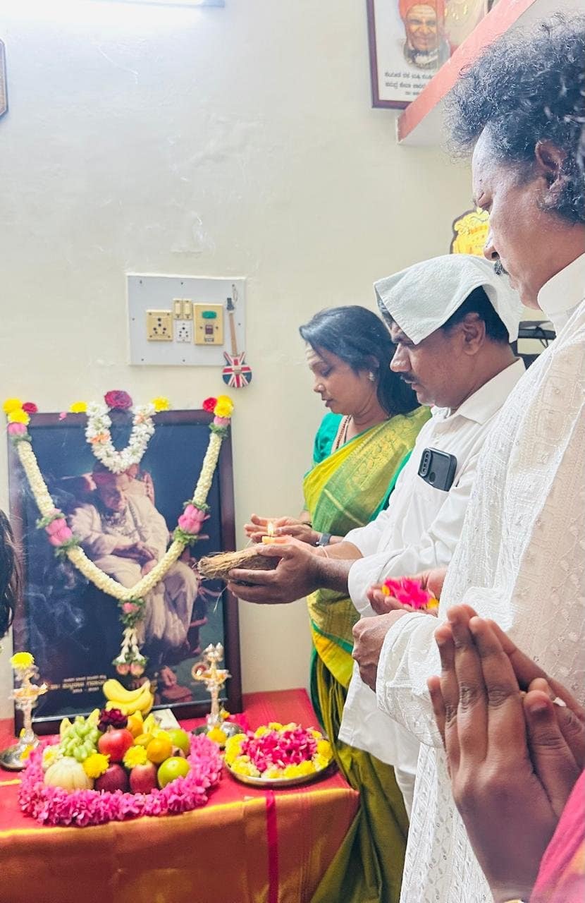 ತ್ರಿ ಭಾಷಾ ಕವಿ ಪುಟ್ಟರಾಜ ಕವಿ ಗವಾಯಿಗಳವರ 111ನೇಯ ಜಯಂತೋತ್ಸವ. ತ್ರಿ ಭಾಷಾ ಕವಿ ಪುಟ್ಟರಾಜ ಕವಿ ಗವಾಯಿಗಳವರ 111ನೇಯ ಜಯಂತೋತ್ಸವ.